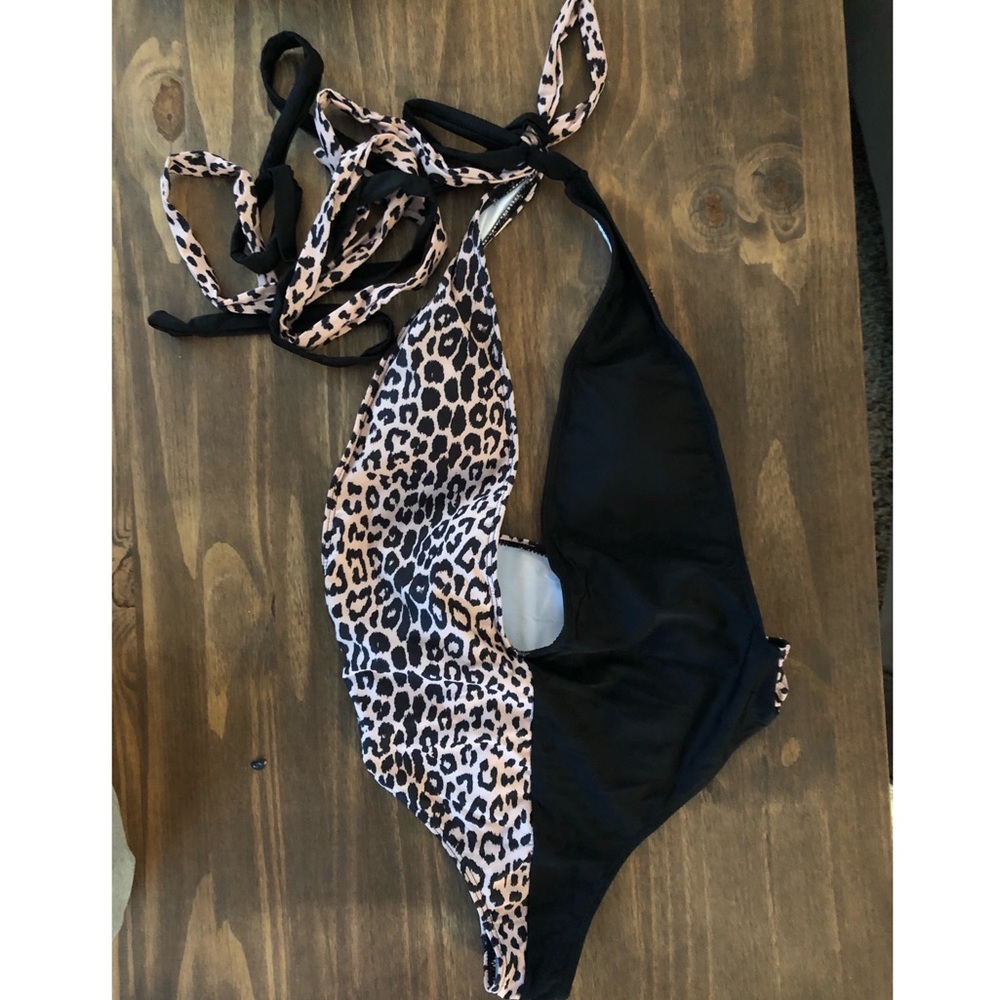 SHEIN Black and Leopard One-Piece Swimsuit